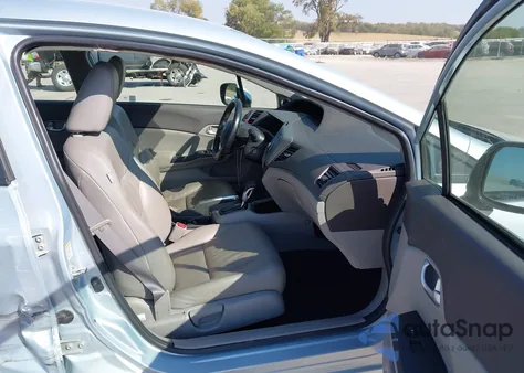 2012 Honda Civic Hybrid from USA, damaged, VIN JHMFB4F39CS003726